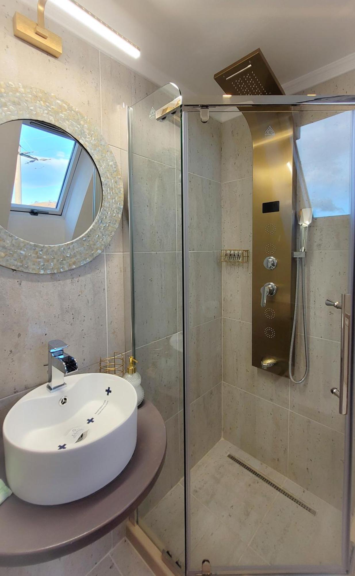 Villa Carpathia Magic -Adults Only à Peştera Extérieur photo